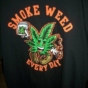 3XL Mens Marijuana Leaf T-Shirt-New Without Tags